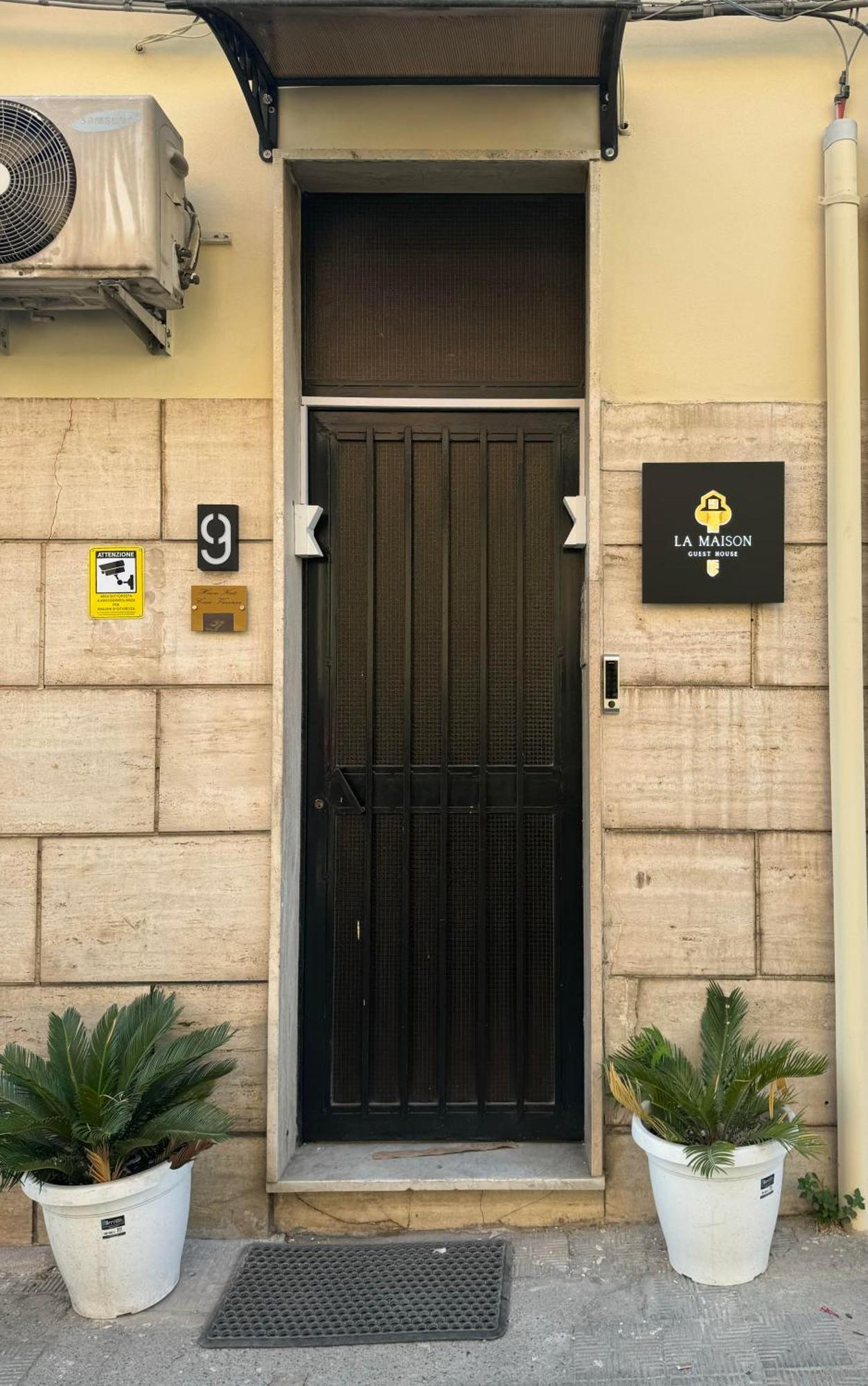 La Maison Guest House Reggio Calabria Exterior photo